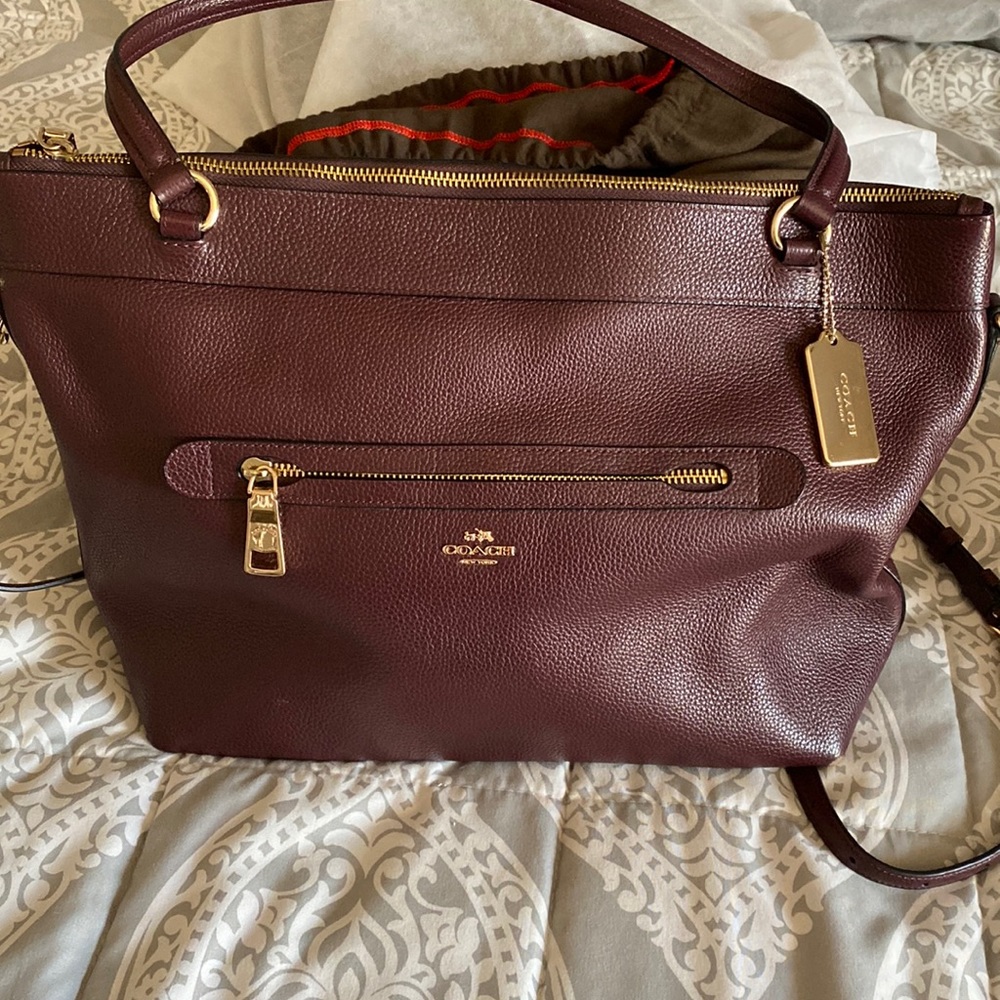 Coach large shoulder bag